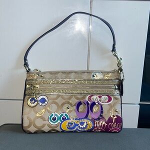 Coach Poppy Applique Khaki Brown/Gold Signature Wristlet Zip Top